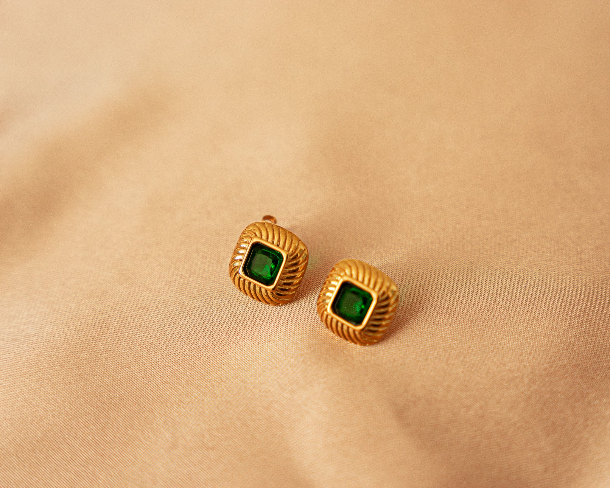Ivy Emerald Green Square Studs