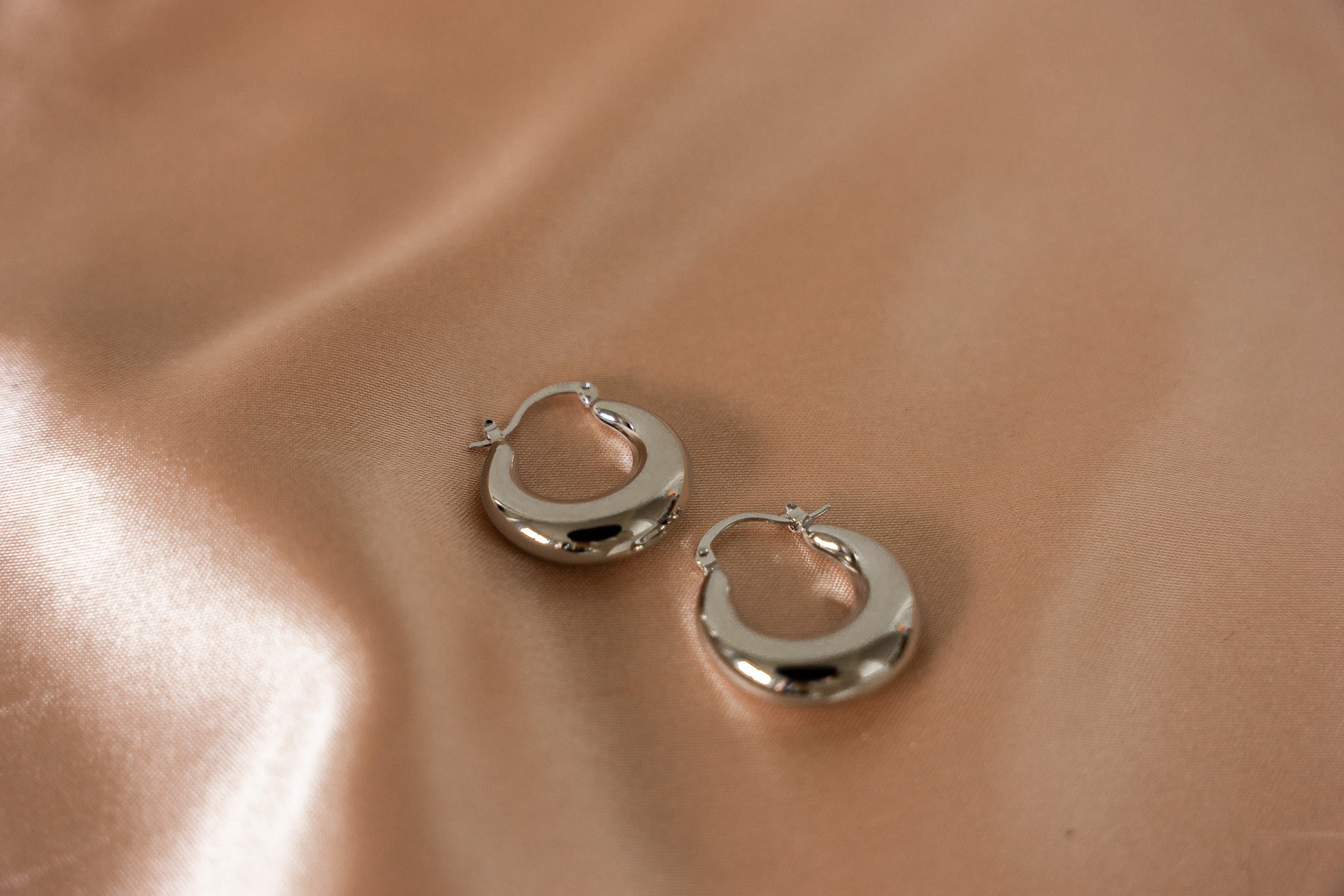 Petra Chunky Dome Hoops